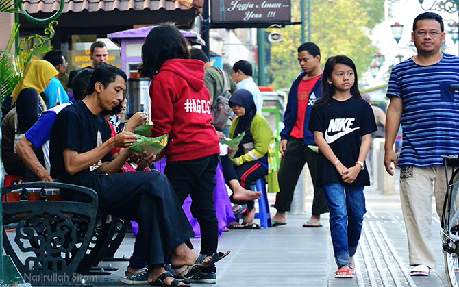 Kuliner pagi di sepanjang jalan Malioboro