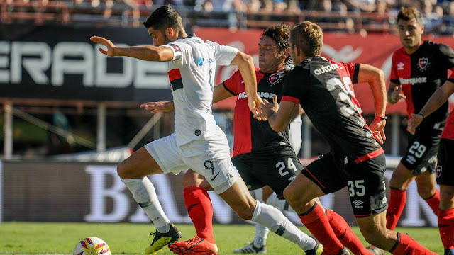 El Ciclón empató 1-1 frente a la Lepra en el Nuevo Gasómetro, lleva 10 partidos sin ganar y Almirón todavía no festejó desde su llegada. El local se adelantó con un gol de Blandi y la visita lo igualó por medio de Alexis Rodríguez en el descuento.