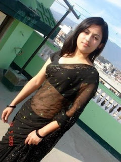 Hot Indian Desi Girl In Sexy Black Saree