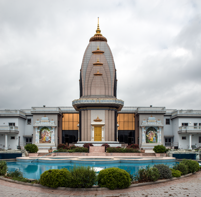 BAPS Shri Swaminarayan Temple, United Kingdom