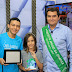 Em Picuí PB, Olivânio Remígio (PT), recebe premiação de prefeito amigo da criança.