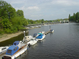 Teddington Lock footbridge