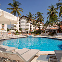 hotel Buenaventura Grand todo incluido con vista al mar desde la alberca