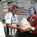 Entrega DIF Acapulco kits de higiene a transportistas del Kilómetro 30