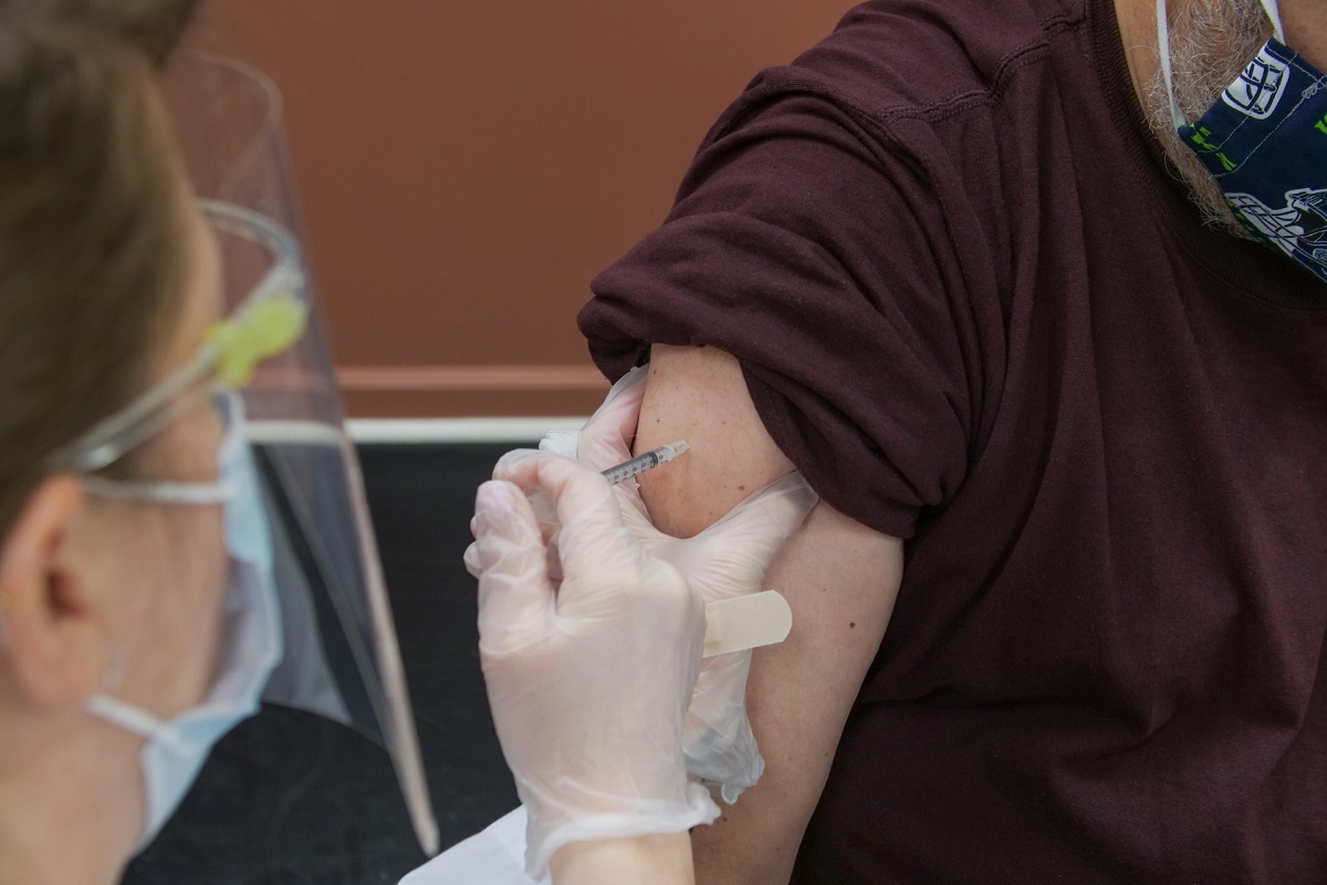 Profissionais de saúde de Lavras podem se vacinar contra Meningite Meningocócica