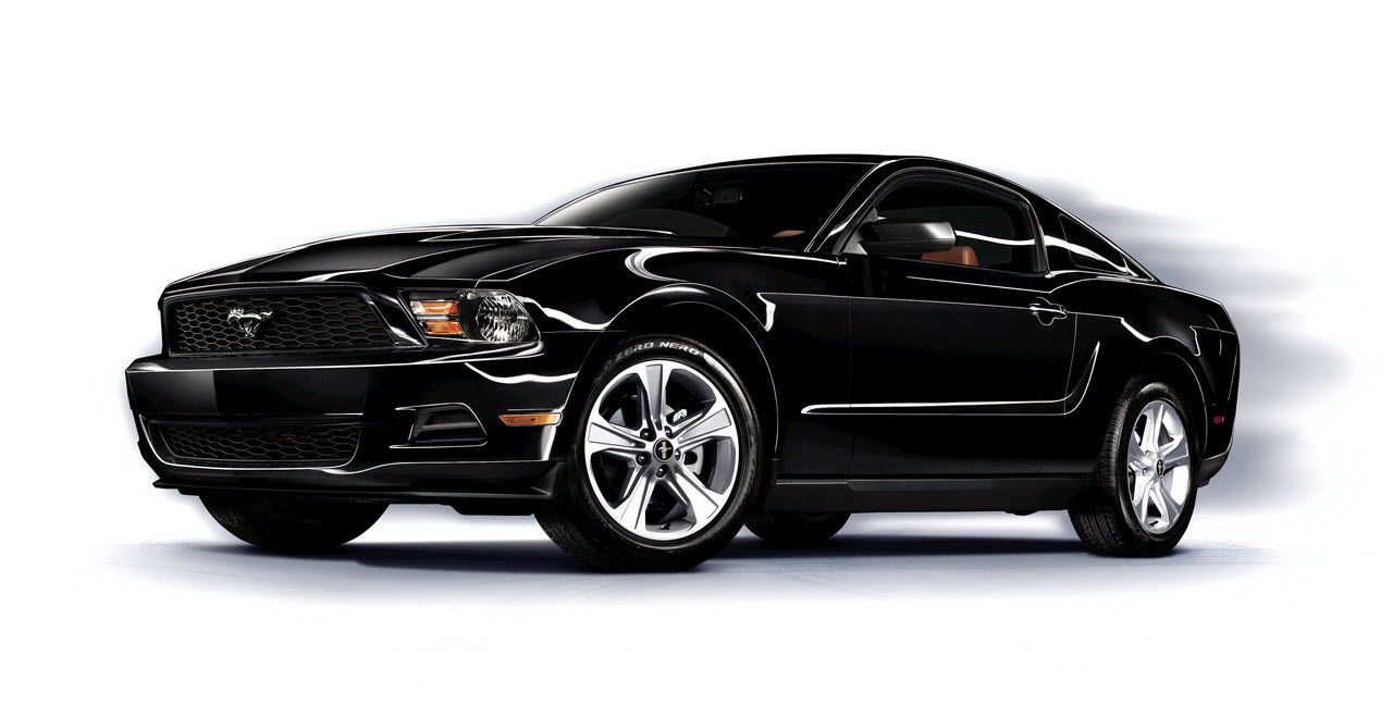 2011 Ford Mustang Review and Images