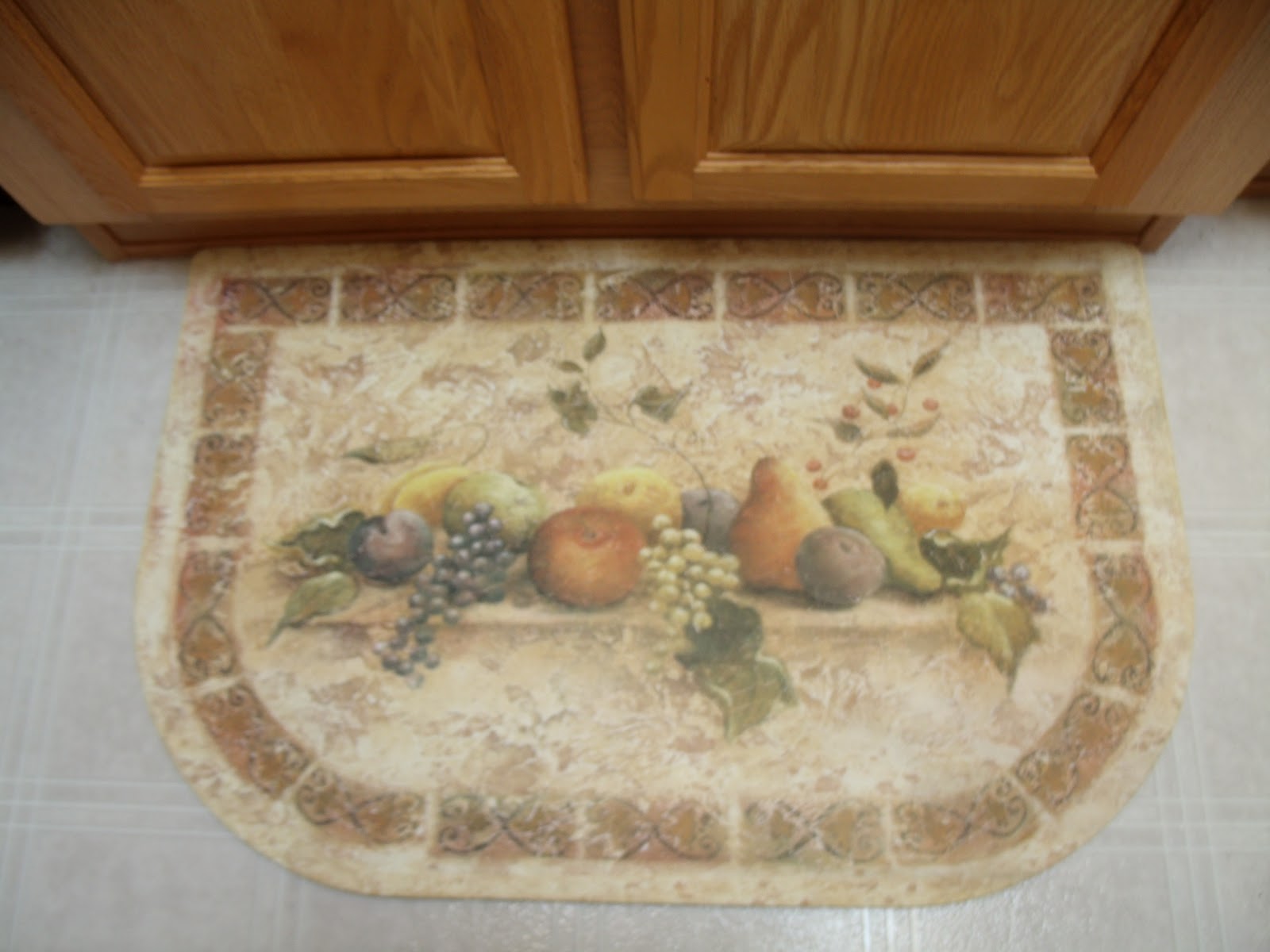 A Lucky Ladybug: Mohawk Home Kitchen Mat Review and Giveaway