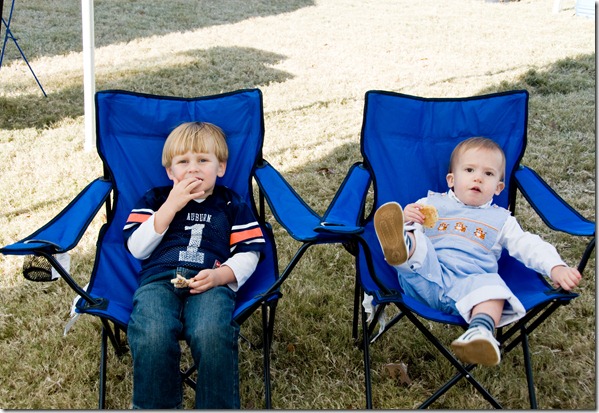 boys in chairs