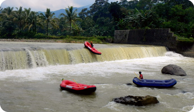  semenjak para Groupies Cumilebay mulai satu persatu bergabung dan menyatu menjadi ibarat se #LagiKangen RAFTING Manja, Kamu Kangen Apa ???