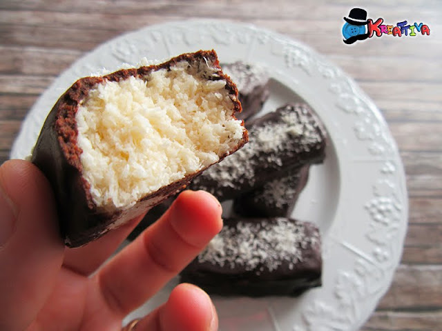 Barrette di cocco e cioccolato fondente senza cottura