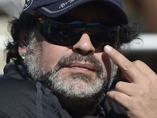 peineta de Diego Armando Maradona