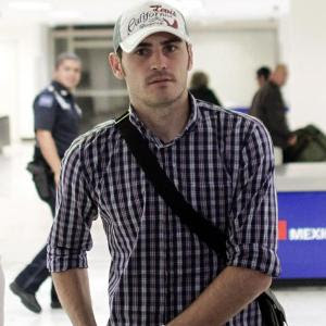 Iker-Casillas-in-Casual-Style