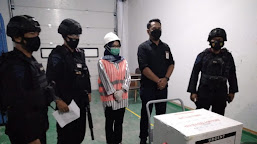 Gegana Lampung Kawal Pendistribusian Vaksin Covid -19 dari Kementerian Kesehatan RI