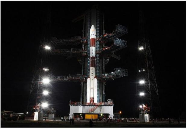 wahana-peluncur-chandrayaan-1-india-informasi-astronomi