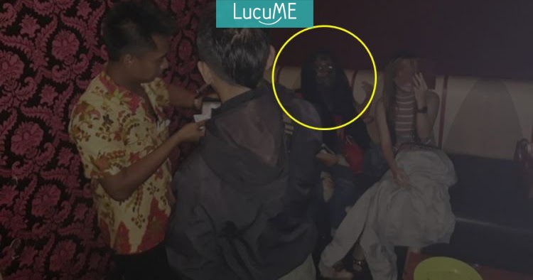 Viral Foto 'Hantu Pemandu Karaoke' yang Bikin Geger 