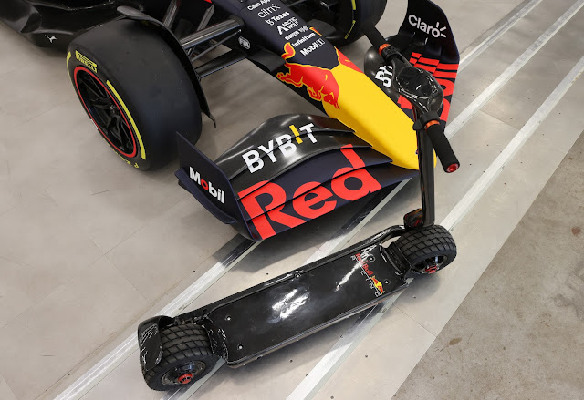 The Oracle Red Bull Racing F1 Team Designed An eScooter You Can Buy