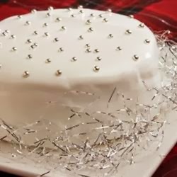 http://allrecipes.com/Recipe/Christmas-Cake-2/Detail.aspx?evt19=1