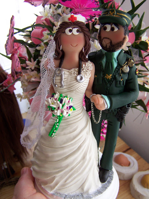 Figuras personalizadas para tu tarta de Boda Laura Guarnieri