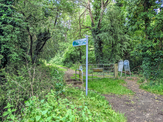 Colney Heath footpath 27