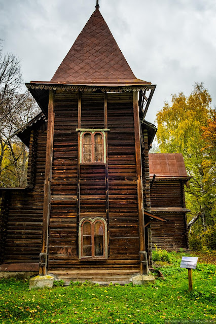 Старая деревянная башенка