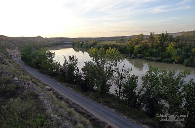 Río Ebro. Sástago