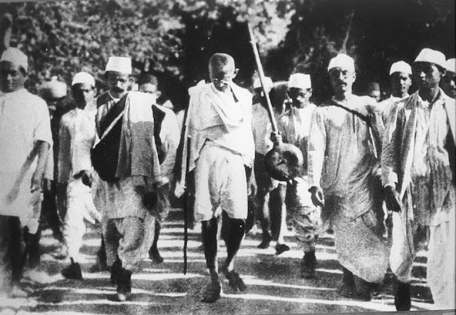 mohandas-karamchand-gandhi