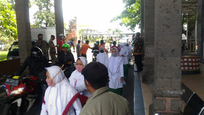 Antisipasi Covid 19, Ratusan Santri Dipulangkan Ke Pulau Bali