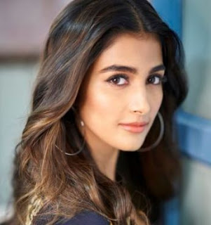 Pooja Hegde Family Husband Parents children's Marriage Photos