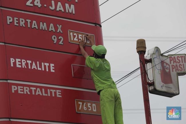 BBM Resmi Naik, Ini Harga BBM Pertamina di Seluruh SPBU Indonesia