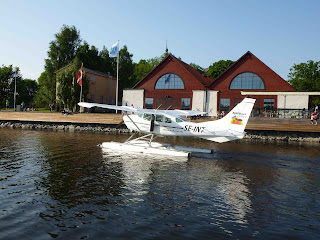 Plane leaving Wasahamn