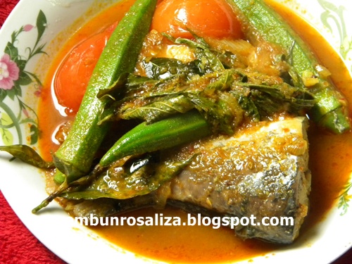 Embun ♥ Kaseh ♥ Rosaliza: RESIPI ASAM PEDAS MELAKA