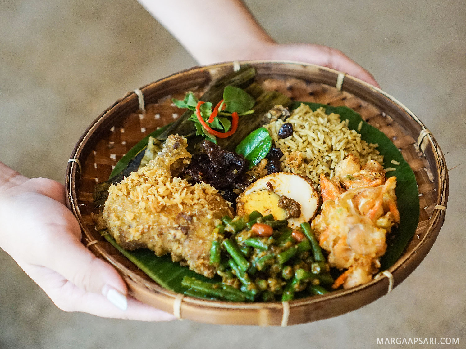 Baru Prasmanan Masakan Indonesia Lezat dari Dapur  