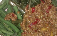 Plecing Kangkung Bumbu Bakar 