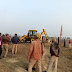 गाजीपुर के घरिहा गांव में शमशान घाट का निर्माण कार्य शुरू, ग्रामीणों में अक्रोश