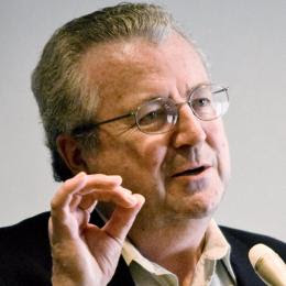 Ex-Shell president decries effects of 'politicization'