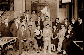 Pere Cherta, en la entrega de premios de les simultáneas en el C.C. de Gràcia, 1 de octubre de 1936