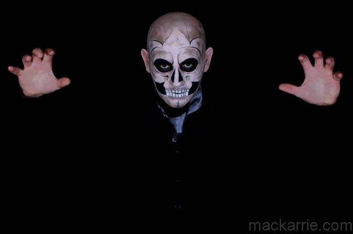 c_SkullMeisterManHalloweenMakeUp5