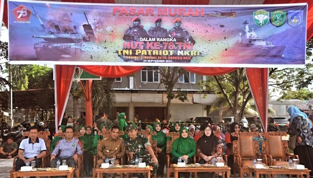 Pemko Bersama Kodim 0104 Gelar Pasar Murah Bersamaan HUT TNI Ke-78 