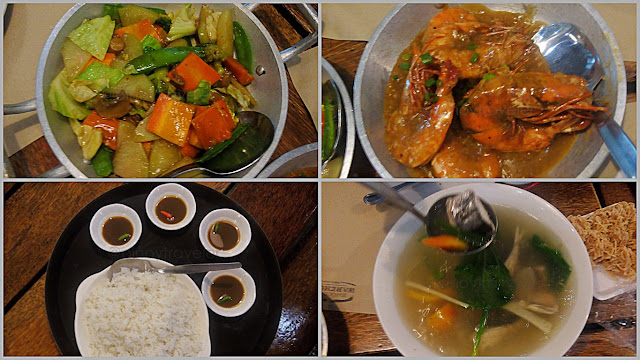 freshly cooked dishes (pinakbet, butter fried prawns, fish tinola and regular white rice) at Seafood & Ribs Warehouse Restaurant in Palo Leytedelivered to our table at Seafood & Ribs Warehouse Restaurant in Palo Leyte