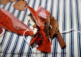 Eclectic Red Barn: Adding leaves and cinnamon stick to fall Garland