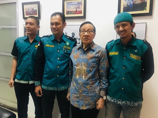 Galeri JBMI, Pertemuan Pengurus JBMI dengan Akbar Tanjung