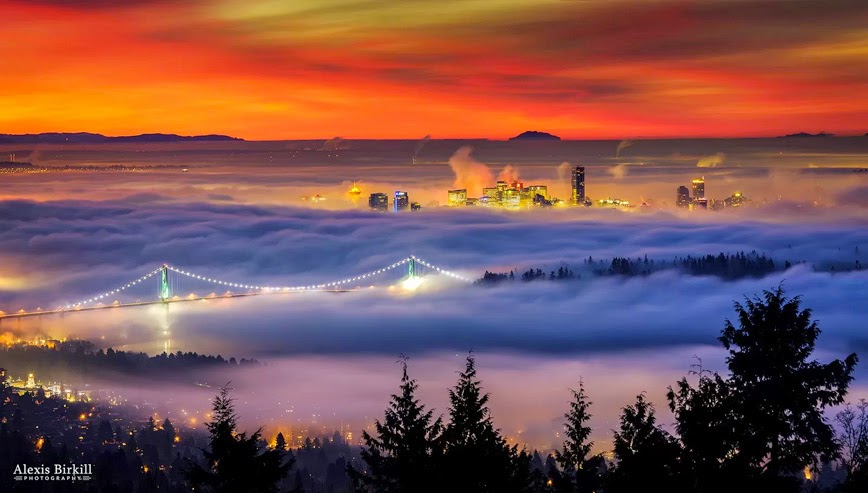 4. Fog – Vancouver, Canada - 27 Amazing Travel Photos That Will Infect You With The Travel Bug