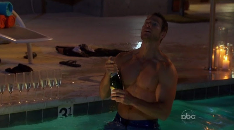 Brad Womack Shirtless on The Bachelor s15e03