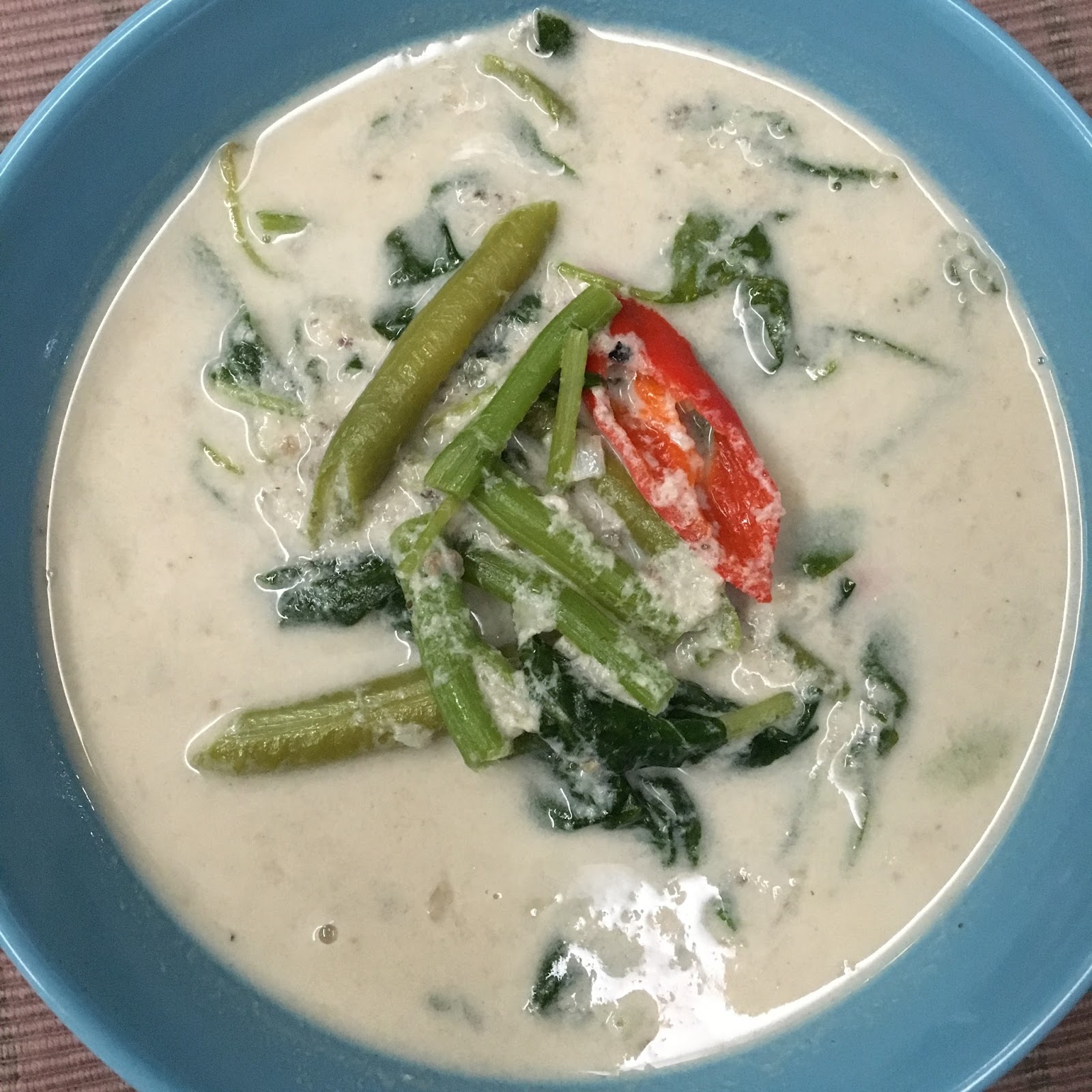 Cik Wan Kitchen: Sayur Lemak Kacang Panjang sama Daun Bayam