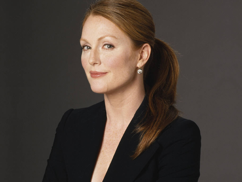 Julianne Moore - Picture Gallery