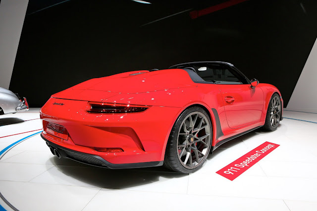 Porsche : 2018 Paris Auto Show