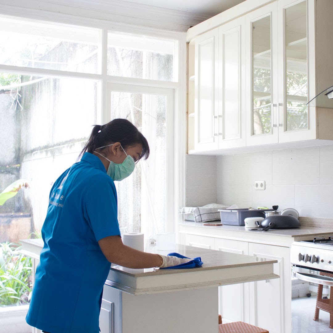  Bersih bersih Rumah  dengan OKHOME Aman Saat Pandemi