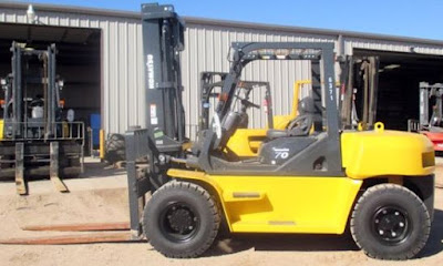 giá xe nâng komatsu 7 tấn 0937782768