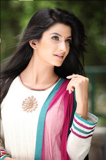 Bollywood Actress Hot Photos and HD Wallpapers |