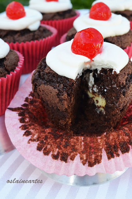 Brownie Surprise Cupcakes